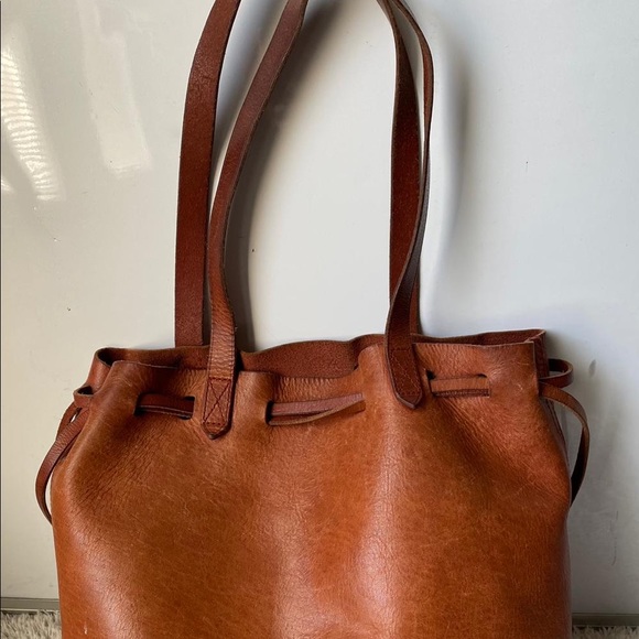 Madewell tote bag In used condition condition. - Picture 2 of 12